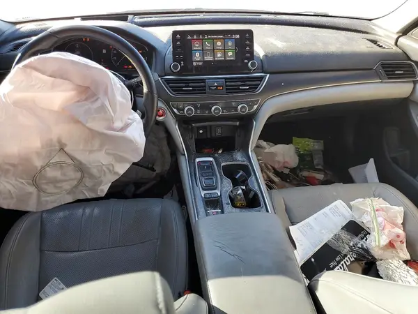 1HGCV2F92JA003060 2018 HONDA ACCORD - Image 8