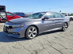 1HGCV2F92JA019209 2018 HONDA ACCORD