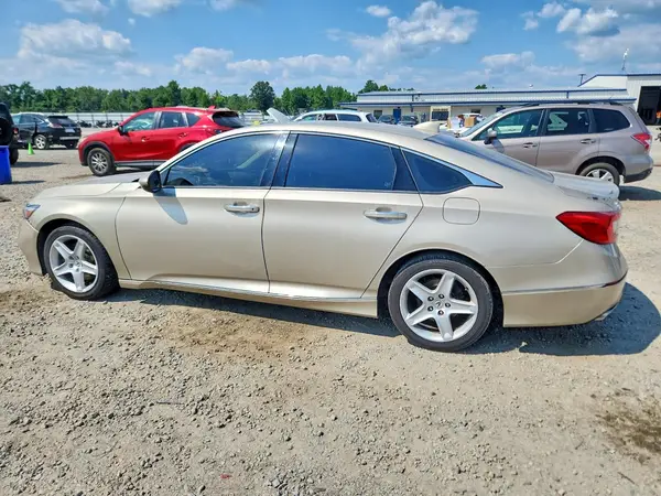 1HGCV2F92JA020022 2018 HONDA ACCORD - Image 2