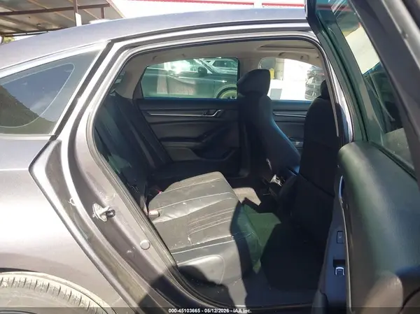 1HGCV2F92JA026113 2018 HONDA ACCORD - Image 8