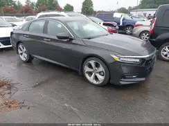 1HGCV2F92JA029674 2018 HONDA ACCORD