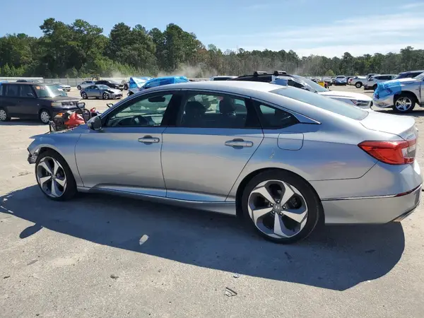 1HGCV2F92JA052985 2018 HONDA ACCORD - Image 2