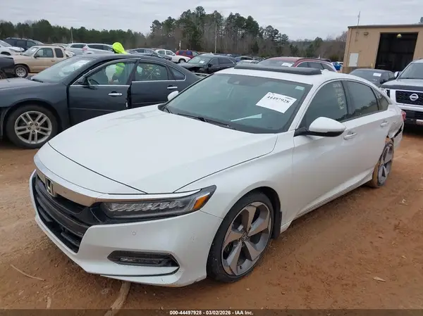 1HGCV2F92JA053103 2018 HONDA ACCORD - Image 2