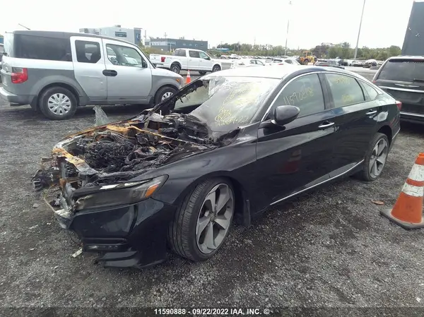 1HGCV2F92JA801039 2018 HONDA ACCORD - Image 2