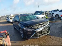 1HGCV2F92KA011340 2019 HONDA ACCORD