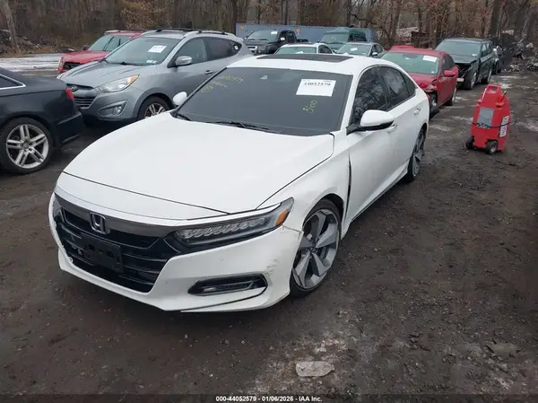 1HGCV2F92KA026730 2019 HONDA ACCORD - Image 2