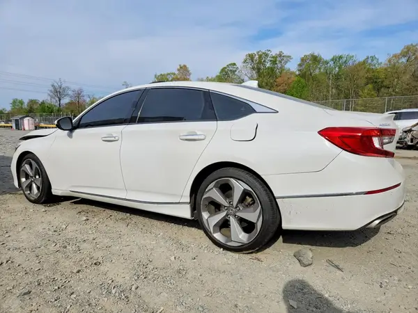 1HGCV2F92KA036089 2019 HONDA ACCORD - Image 2