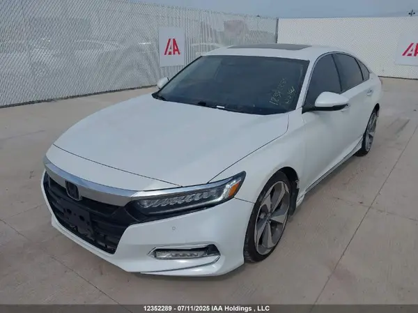 1HGCV2F92KA802404 2019 HONDA ACCORD - Image 2