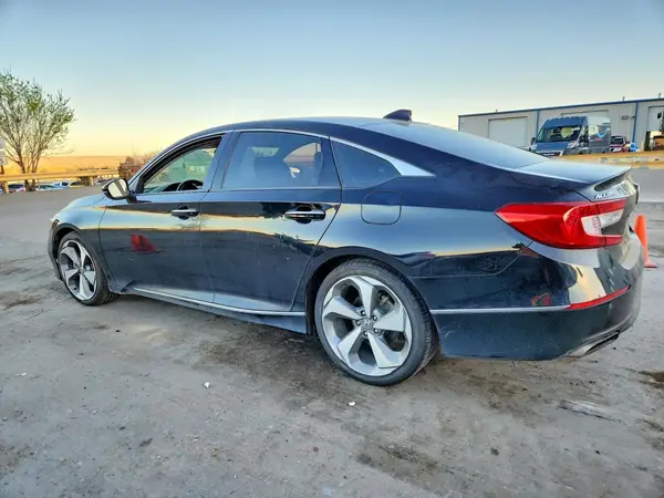 1HGCV2F92LA019391 2020 HONDA ACCORD - Image 2
