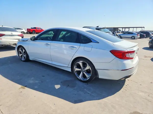 1HGCV2F92LA024462 2020 HONDA ACCORD - Image 2