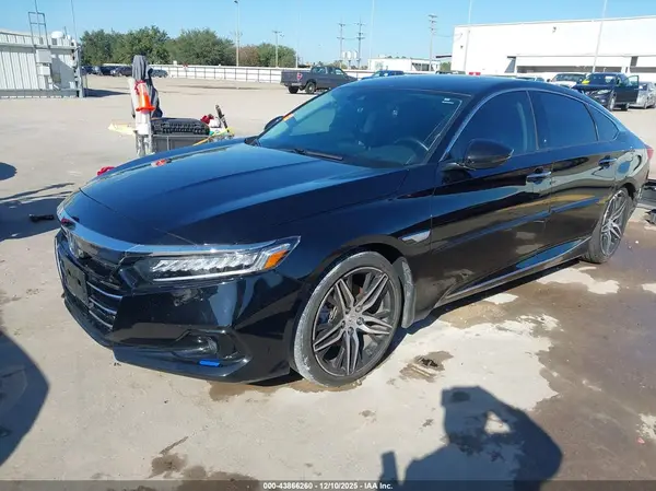 1HGCV2F92NA008023 2022 HONDA ACCORD - Image 2