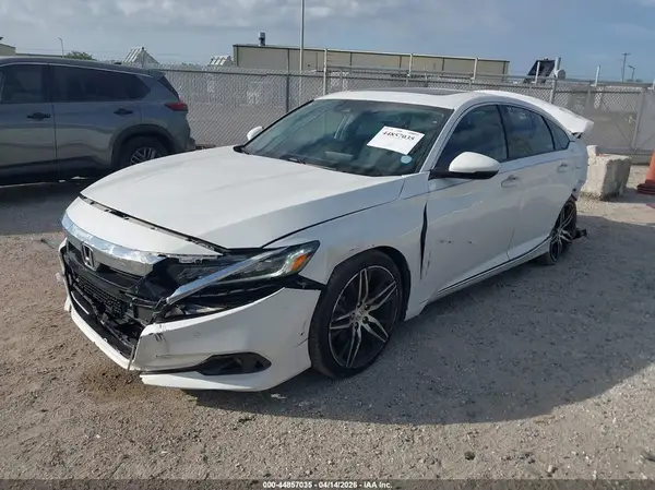 1HGCV2F92NA013268 2022 HONDA ACCORD - Image 2