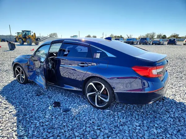 1HGCV2F93JA006632 2018 HONDA ACCORD - Image 2