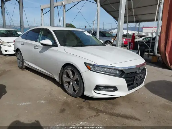 1HGCV2F93JA016027 2018 HONDA ACCORD - Image 1