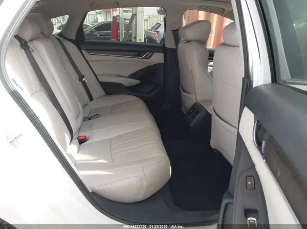 1HGCV2F93JA016027 2018 HONDA ACCORD - Image 8