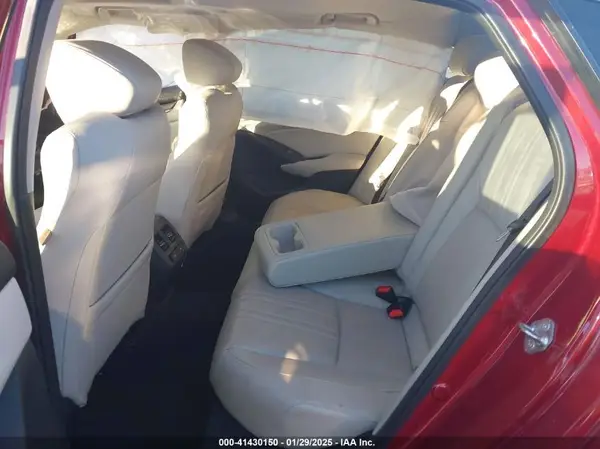 1HGCV2F93JA028050 2018 HONDA ACCORD - Image 8