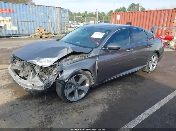 1HGCV2F93JA034673 2018 HONDA ACCORD - Image 2
