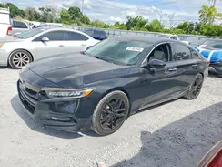 1HGCV2F93JA037184 2018 HONDA ACCORD