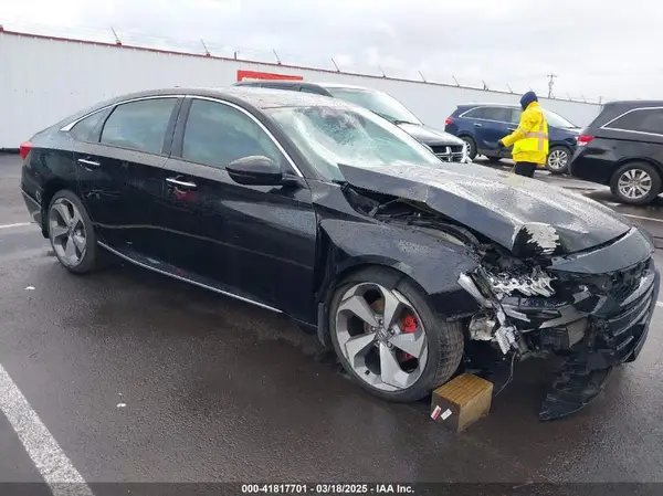 1HGCV2F93JA041929 2018 HONDA ACCORD - Image 1