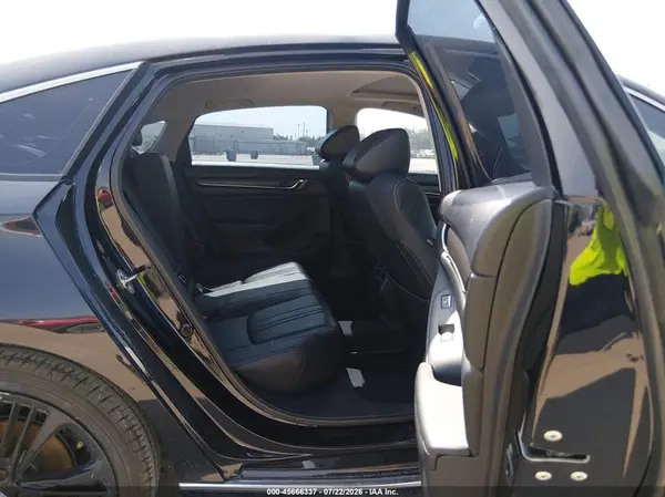 1HGCV2F93JA043177 2018 HONDA ACCORD - Image 8