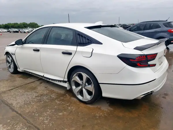1HGCV2F93JA043857 2018 HONDA ACCORD - Image 2