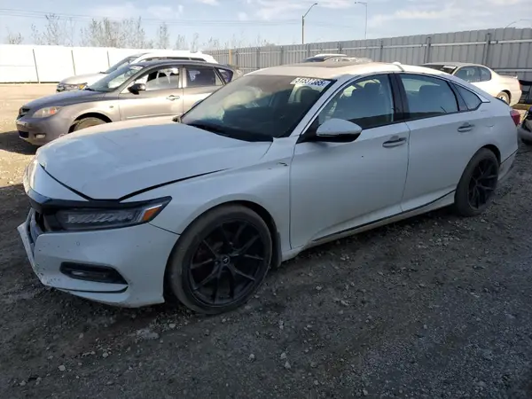 1HGCV2F93JA800126 2018 HONDA ACCORD - Image 1