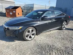 1HGCV2F93JA802006 2018 HONDA ACCORD