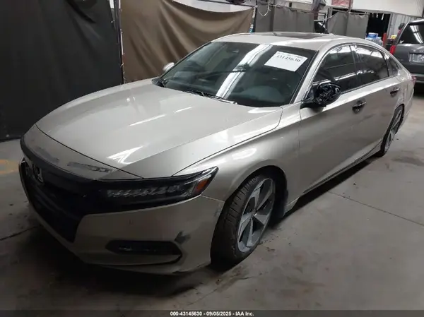 1HGCV2F93KA010875 2019 HONDA ACCORD - Image 2