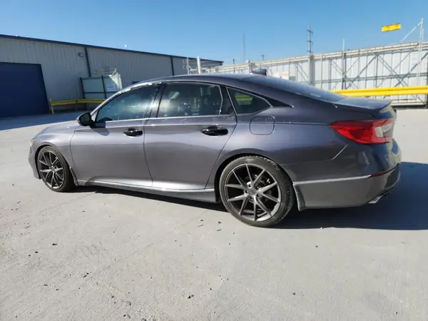1HGCV2F93KA013677 2019 HONDA ACCORD - Image 2