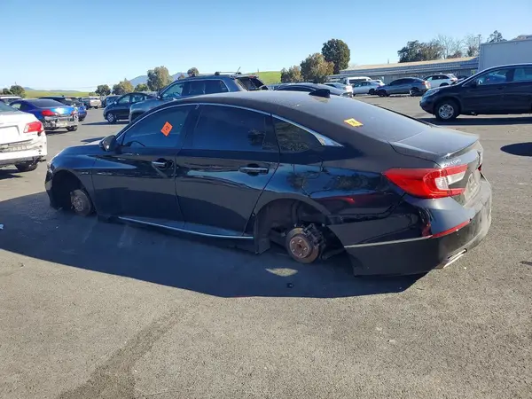 1HGCV2F93KA017003 2019 HONDA ACCORD - Image 2