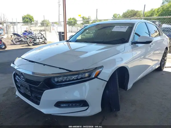 1HGCV2F93KA026462 2019 HONDA ACCORD - Image 2