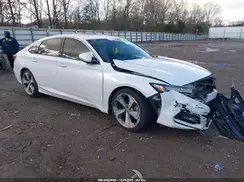 1HGCV2F93KA028809 2019 HONDA ACCORD