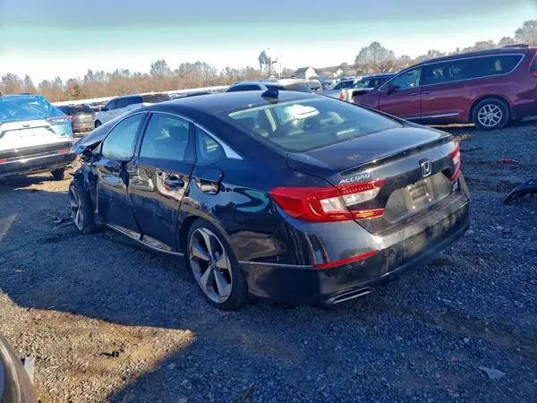 1HGCV2F93KA033413 2019 HONDA ACCORD - Image 2