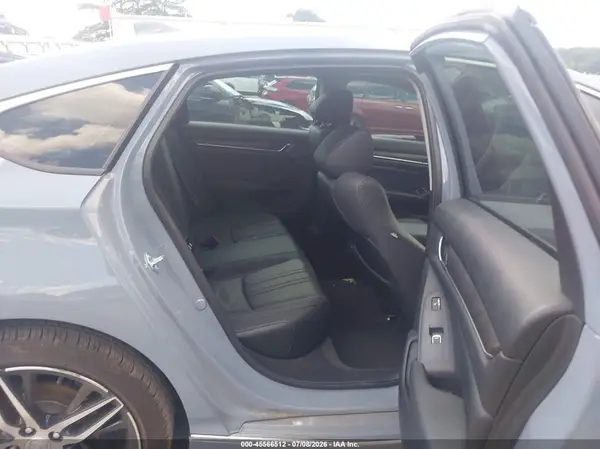 1HGCV2F93NA018009 2022 HONDA ACCORD - Image 8