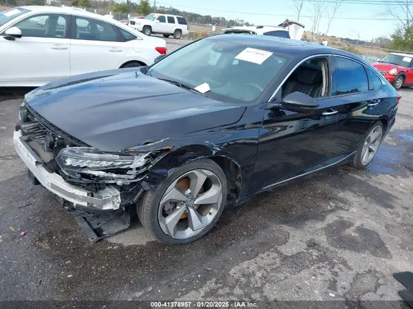 1HGCV2F94JA007417 2018 HONDA ACCORD - Image 2