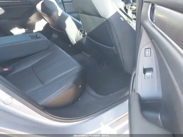 1HGCV2F94JA012133 2018 HONDA ACCORD - Image 8
