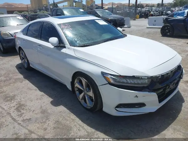 1HGCV2F94JA012665 2018 HONDA ACCORD - Image 1