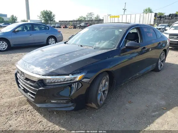 1HGCV2F94JA012939 2018 HONDA ACCORD - Image 2