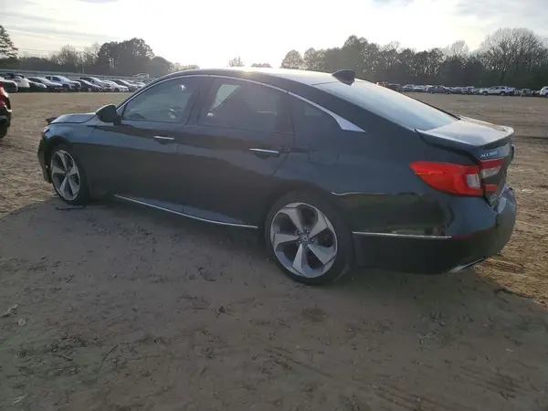 1HGCV2F94JA013346 2018 HONDA ACCORD - Image 2