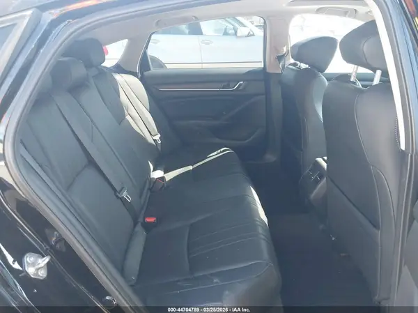 1HGCV2F94JA017929 2018 HONDA ACCORD - Image 8