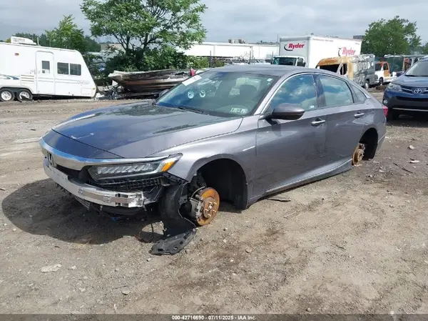 1HGCV2F94JA019664 2018 HONDA ACCORD - Image 2