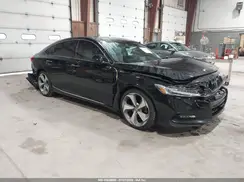 1HGCV2F94JA029322 2018 HONDA ACCORD
