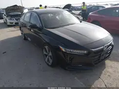 1HGCV2F94JA029756 2018 HONDA ACCORD