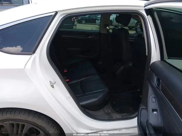 1HGCV2F94JA031264 2018 HONDA ACCORD - Image 8