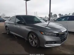 1HGCV2F94JA036724 2018 HONDA ACCORD