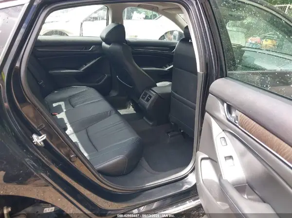 1HGCV2F94JA042135 2018 HONDA ACCORD - Image 8