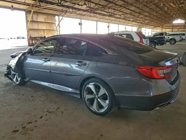 1HGCV2F94JA047934 2018 HONDA ACCORD - Image 2