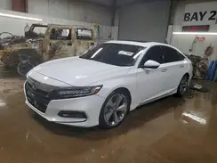 1HGCV2F94JA050493 2018 HONDA ACCORD