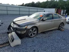 1HGCV2F94JA053247 2018 HONDA ACCORD
