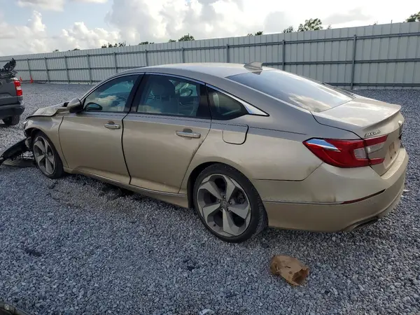 1HGCV2F94JA053247 2018 HONDA ACCORD - Image 2